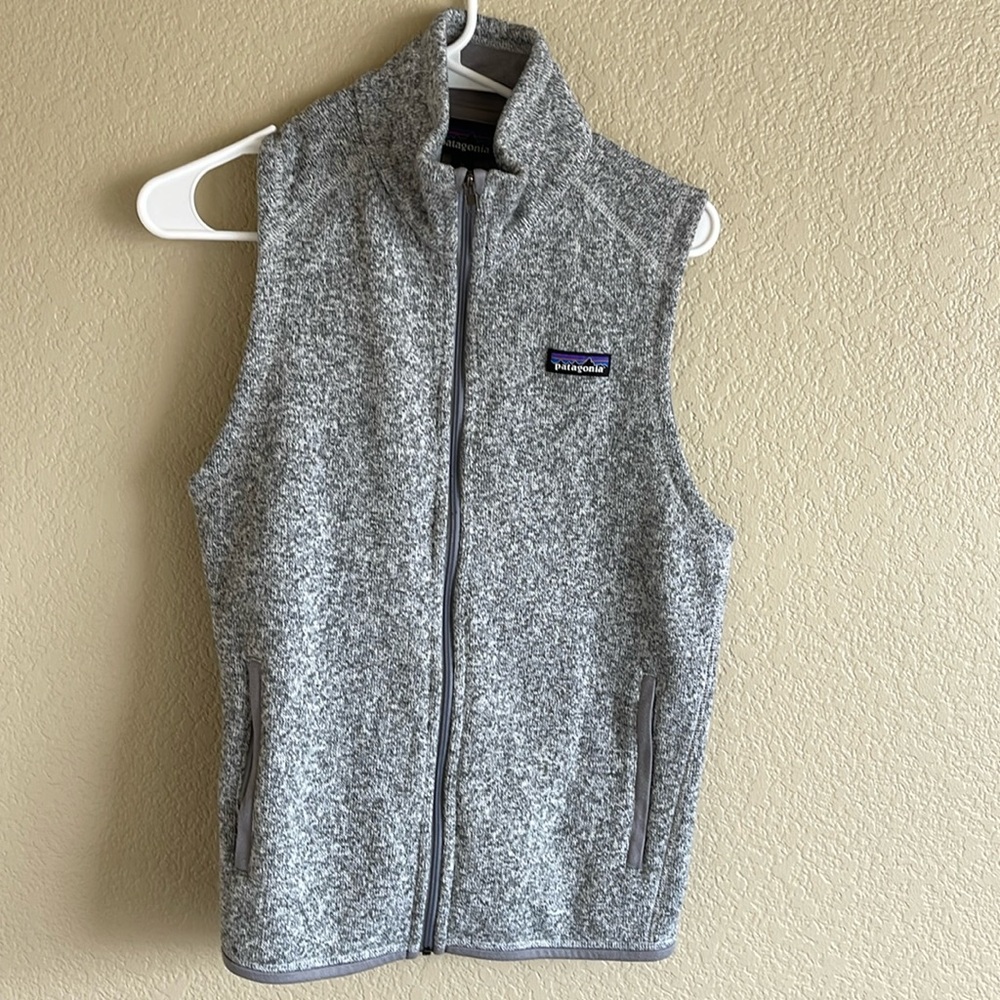 Patagonia weathered grey vest, size M